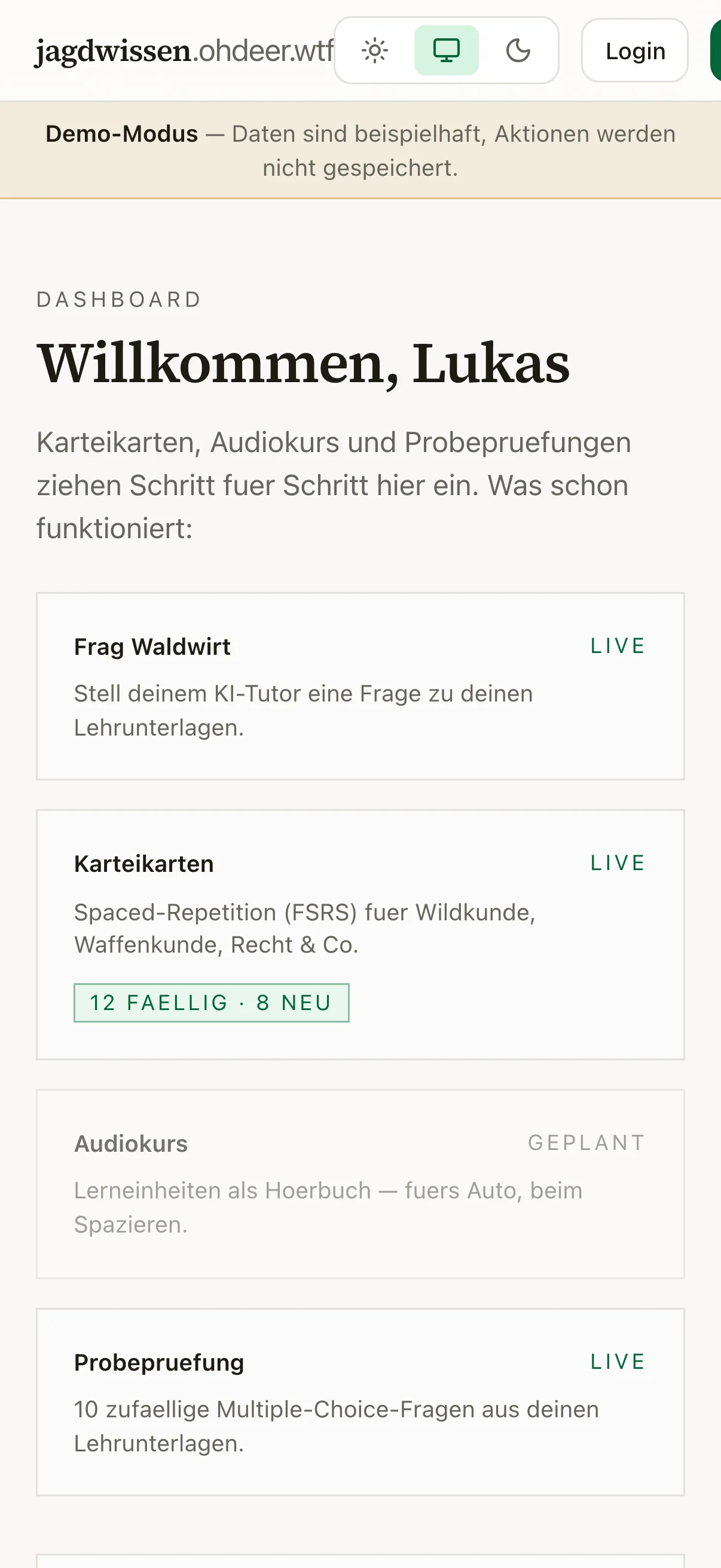 jagdwissen Dashboard mit Karteikarten, Frag Waldwirt und Probeprüfung